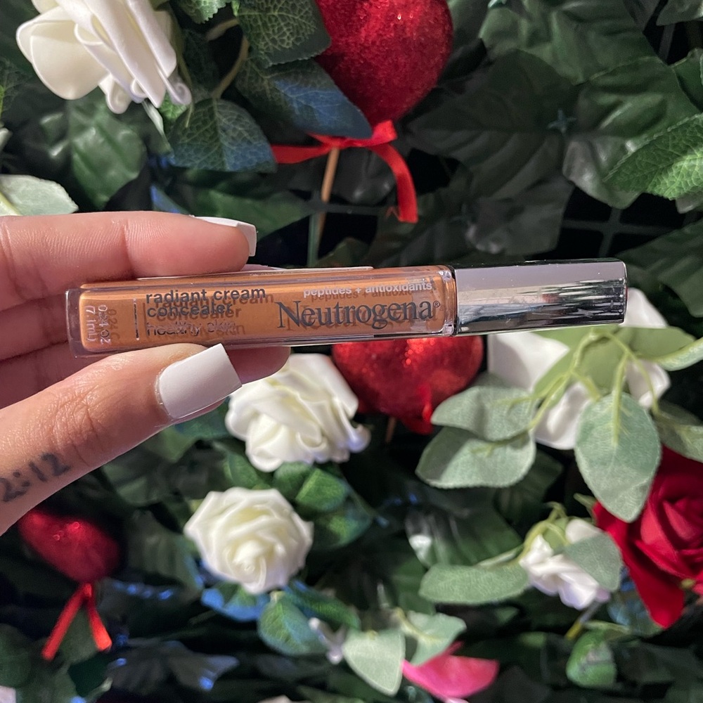 Neutrogena Radiant  Concealer - chai deep 01